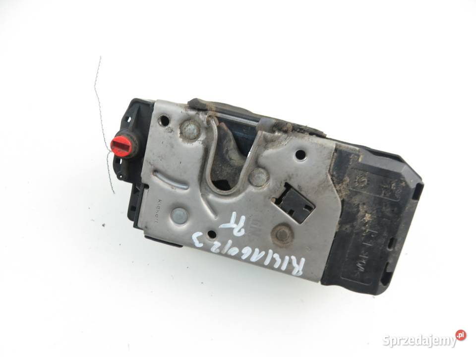 ZAMEK PRAWY TYLNY OPEL ASTRA III 13128116