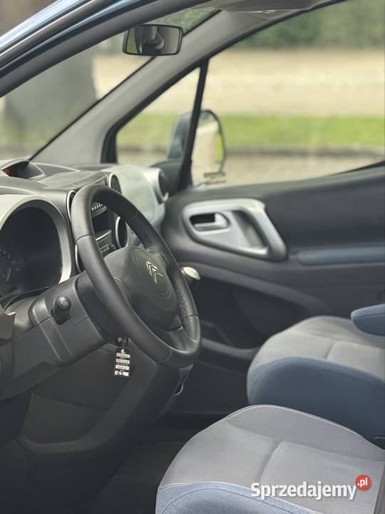 Citroen Berlingo zarej w światła przeciwmgielne Berlingo małopolskie Nowy Sącz