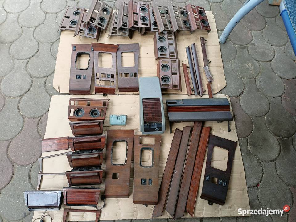 Mercedes W124 drewno tunelu popielniczka konsola Skarżysko-Kamienna