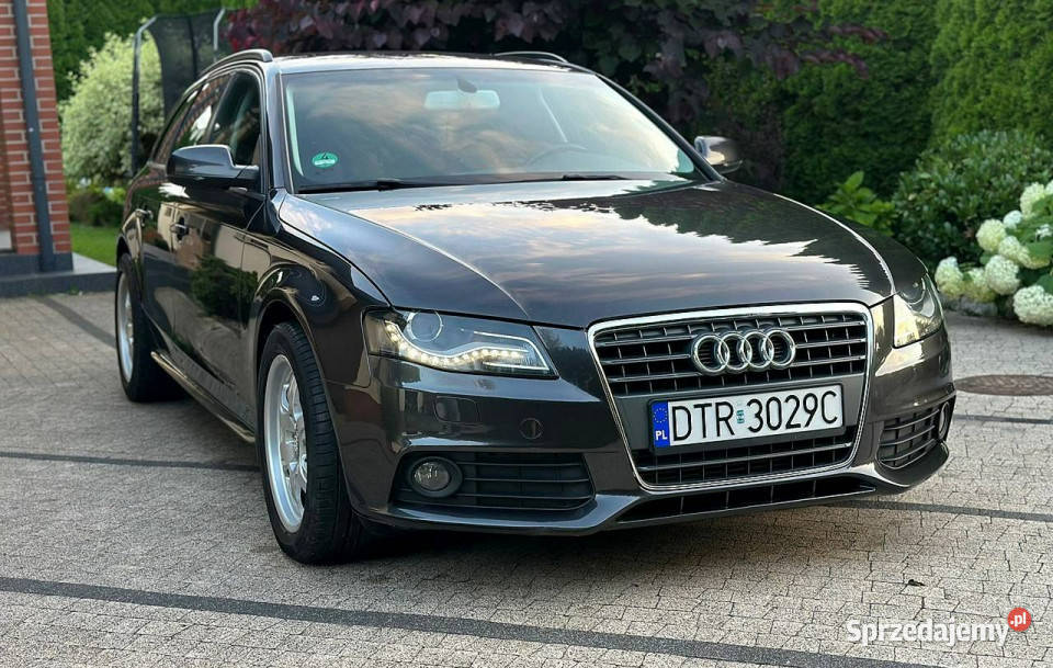 Audi A4 Avant Audi A4 Avant 20TFSI 180 SLine nieuszkodzony A4 Wrocław