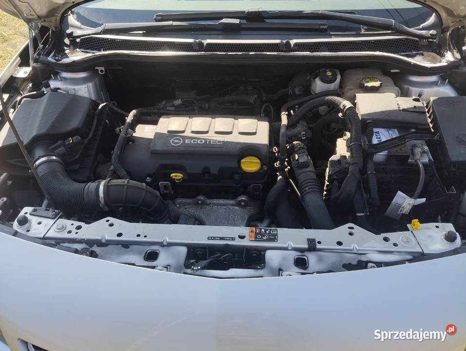 Opel Astra j 14 benzyna 120 124 124000km
