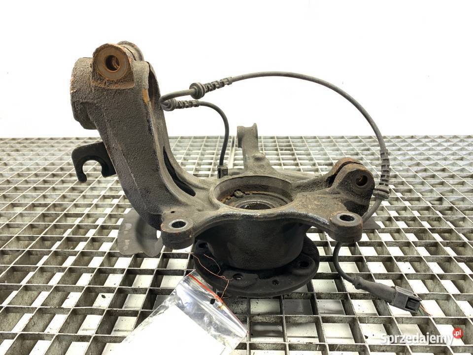 ZWROTNICA PRAWY PRZÓD RENAULT MEGANE IV 15 90 osobowe