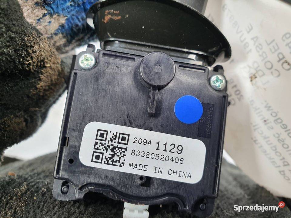 PRZEŁĄCZNIK OPEL CORSA E 20941129 osobowe