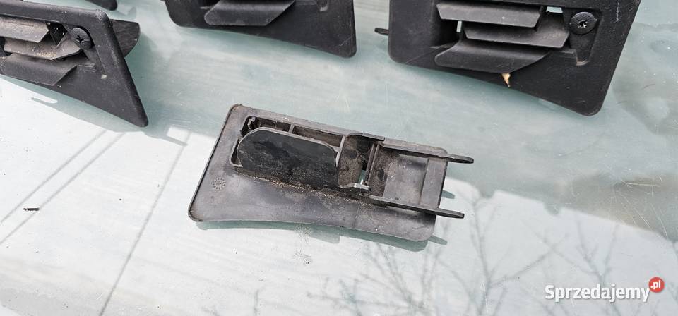 Kratka nawiewu mercedes w210 w202 w208 Zbąszyń sprzedam