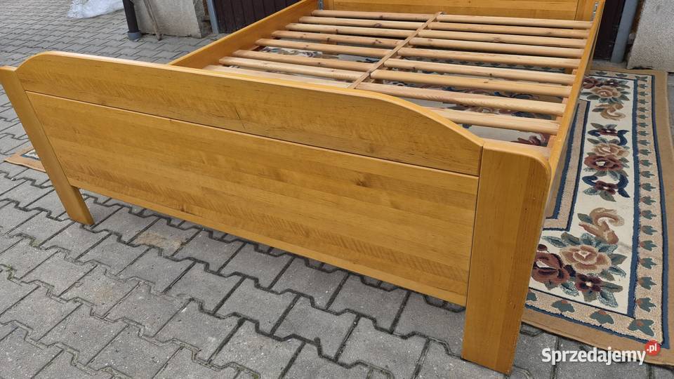 Łóżko z drewna bukowego 160 x 200 solidne Sypniewo