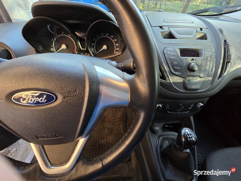 Ford Transit Courier 2016 benzyna Warszawa