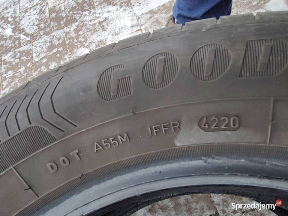 Opony Goodyear Lato 215 60 16 99V 16cale