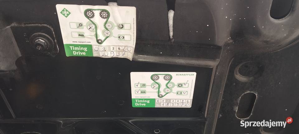 16 benzyna 6 biegów klimatronik nowy rozrząd ESP