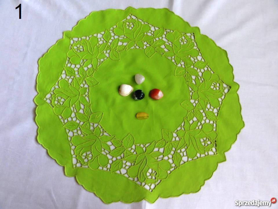 Serwetki kolorowe zielone wyszywane haf odcienie zieleni
