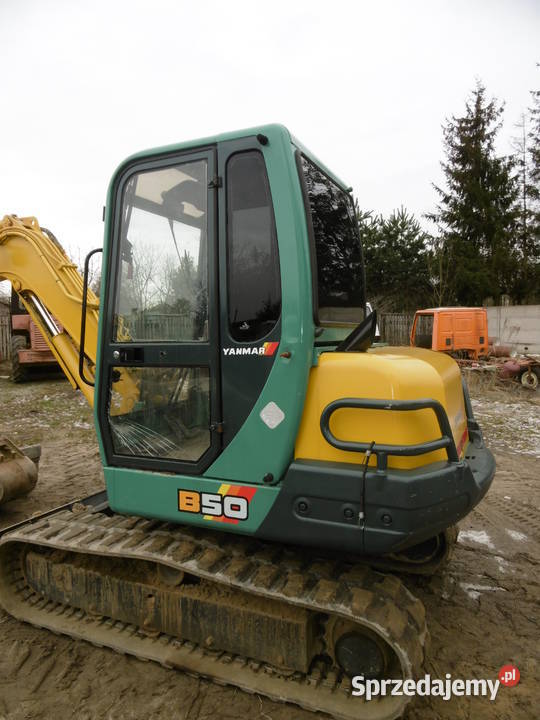 Koparka Yanmar B 50 Rok produkcji 2002 świętokrzyskie Starachowice