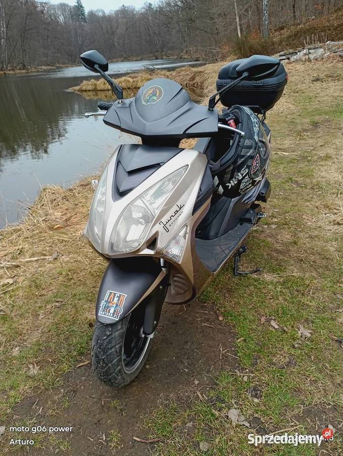 Na sprzedaż ładny zadbany doinwestowany skuter Słupsk sprzedam