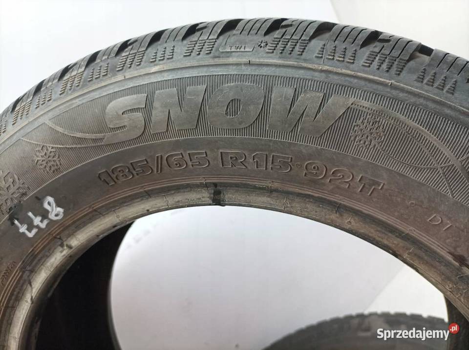 2x OPONA ZIMOWA KORMORAN SNOW 18565R15 15cale świętokrzyskie sprzedam