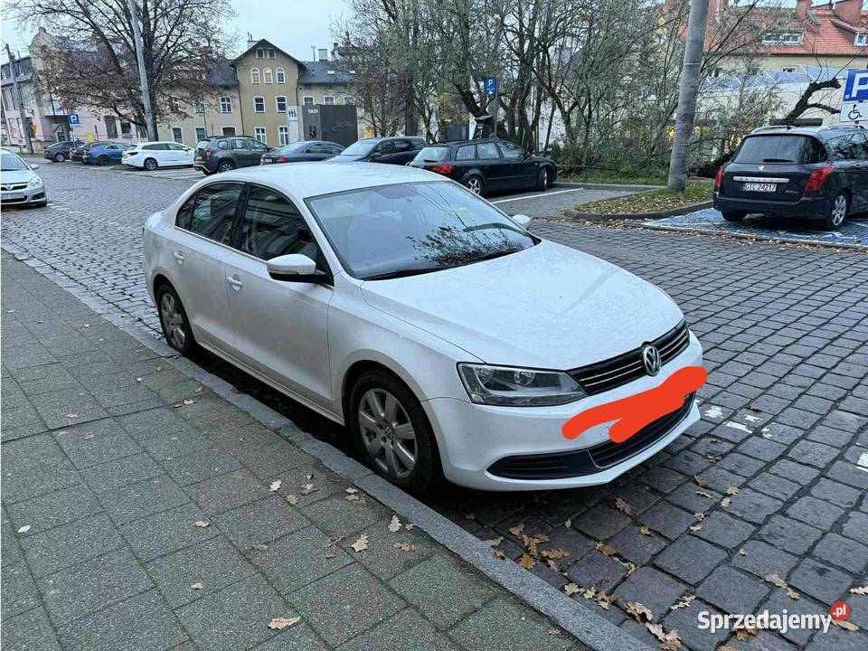 Volkswagen Jetta 25 r5 bezyna LPG skórzana tapicerka