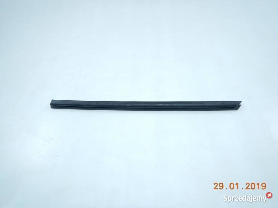 USZCZELKA DRZWI TYL PRAWA FORD MONDEO 2007 osobowe
