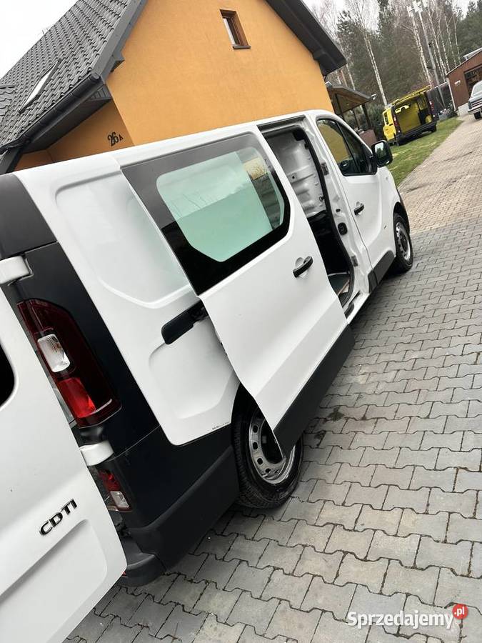 Opel Vivaro 16 2015 Opel Skarżysko Kościelne