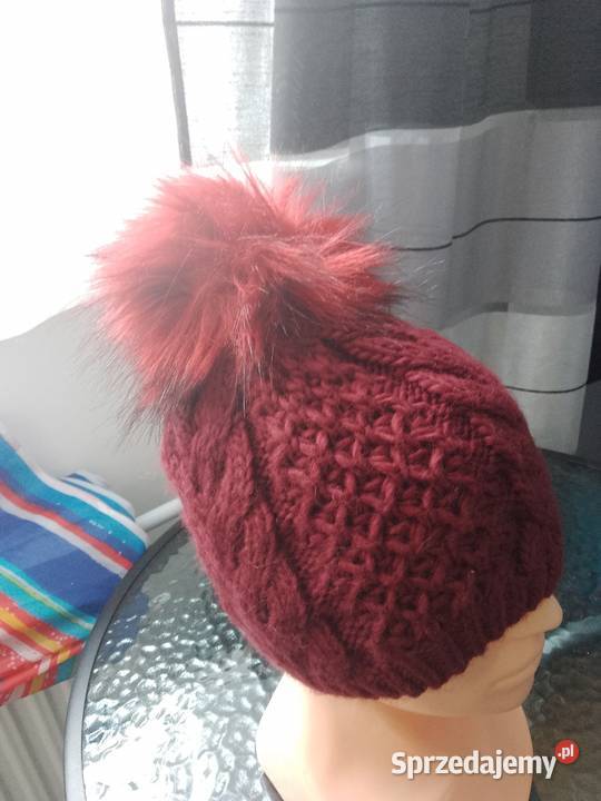 Czapka damska z pomponem burgindowa bordowa Chrzanów