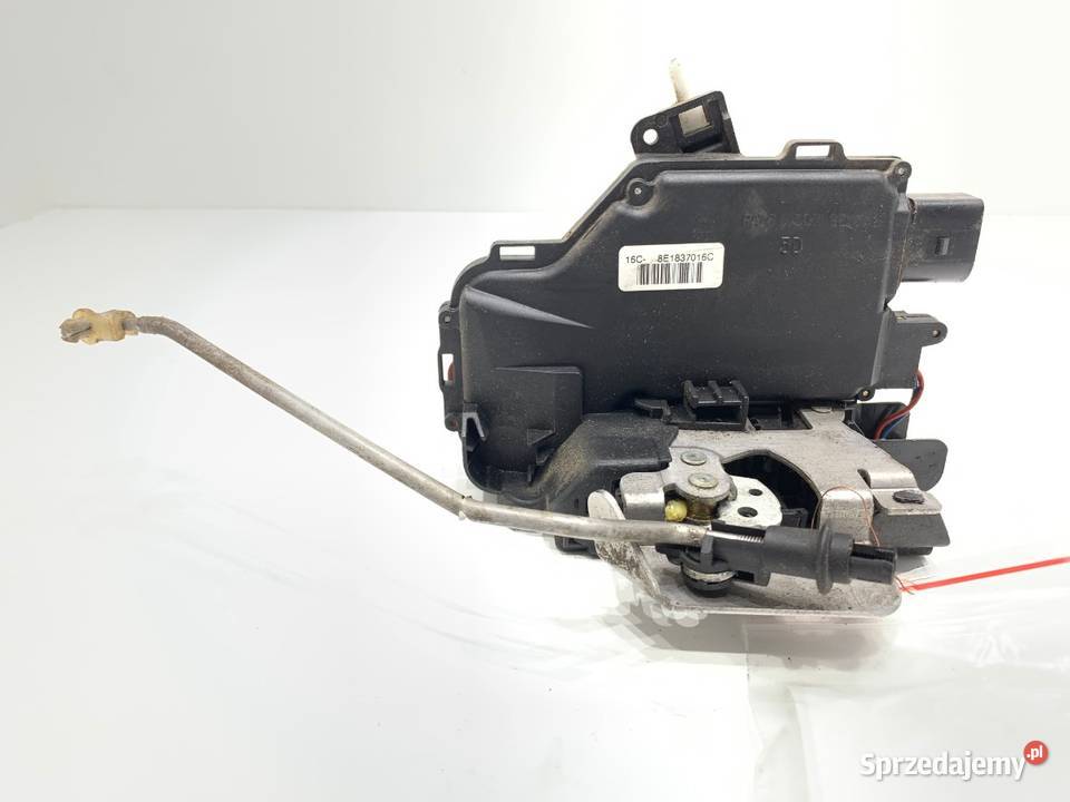 ZAMEK DRZWI PRAWY PRZÓD AUDI A4 B6 Kombi