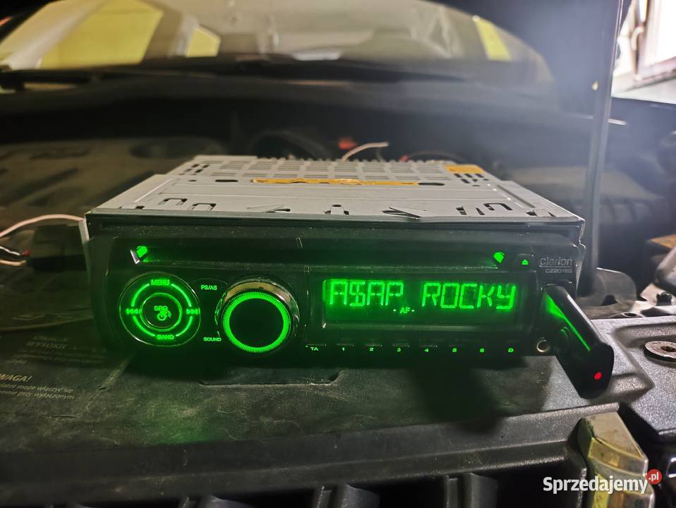 Radio samochodowe 1DIN Clarion CZ201EG Niegowonice sprzedam