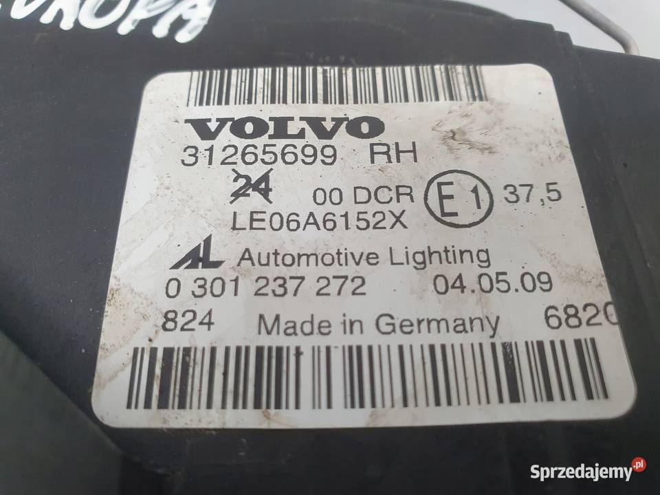 Volvo S40 II V50 LIFT PRZEDNIA LAMPA PRAWA PRAWY lubelskie Janów