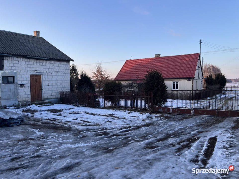 Sprzedam siedlisko dom i zabudowania gospodarcze mazowieckie Lipiny