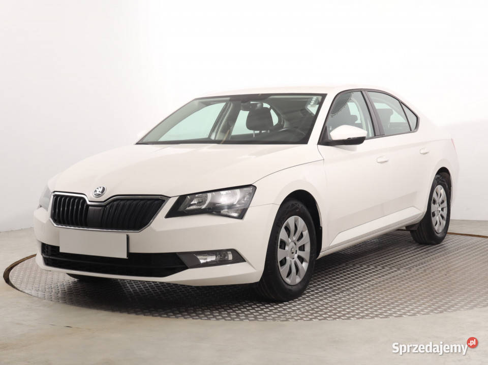 Skoda Superb 15 TSI Katowice