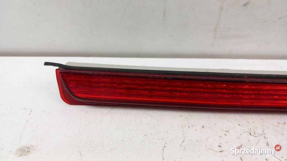 MERCEDES C KLASA W203 KOMBI LAMPA 3 STOP Zbierkowo
