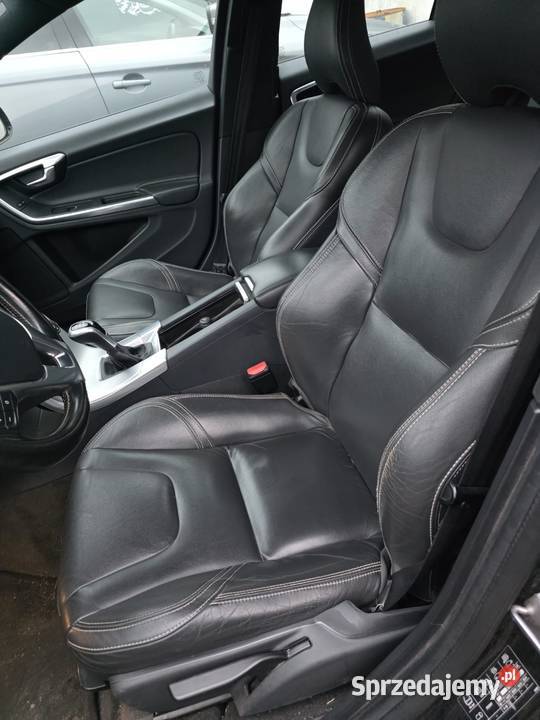 Volvo V60 20d Bogata manualna sprzedam