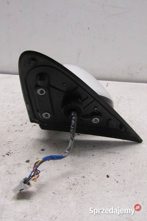 LUSTERKO PRAWE 9 PIN W13 MITSUBISHI OUTLANDER osobowe
