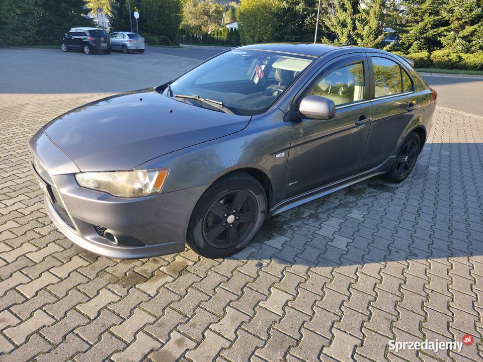 Mitsubishi Lancer