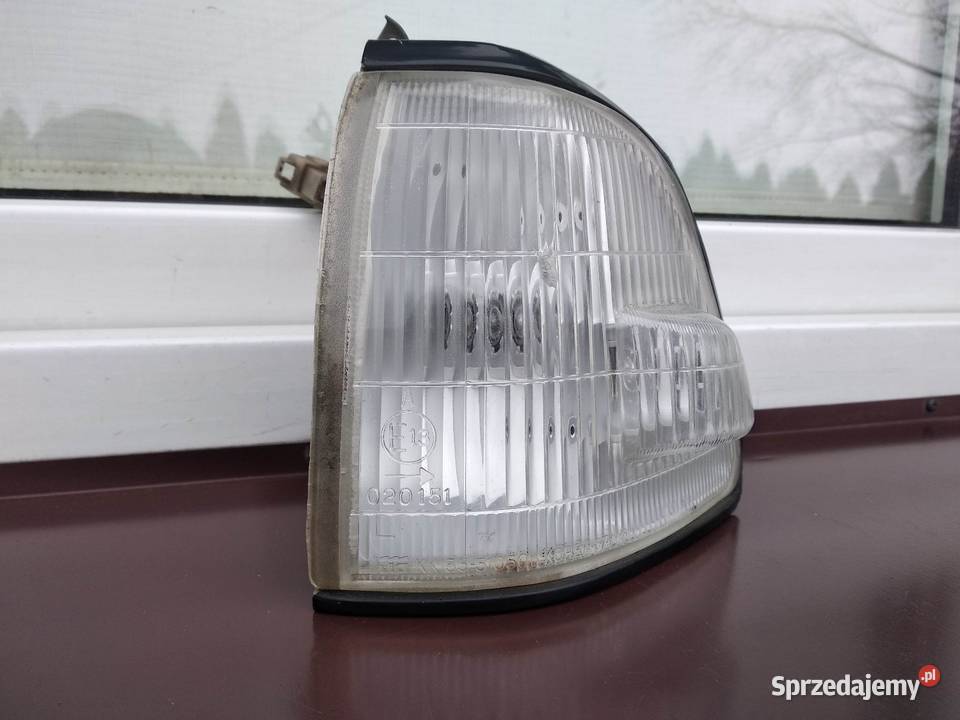 Kia Pride lampa pozycyjna lewa kierowcy oryginał Sieradz