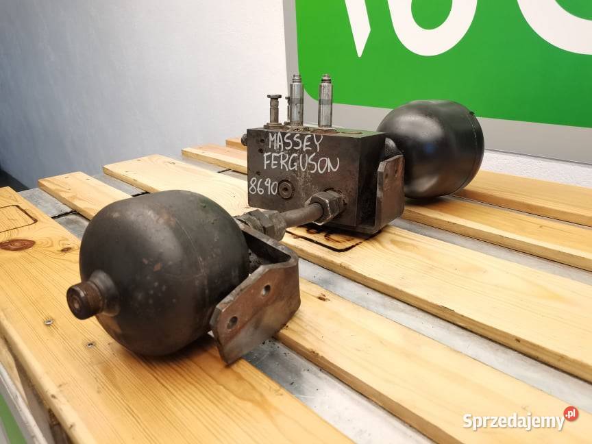 Blok hydrauliczny osi Massey Ferguson 8690 Husco Wilkowo sprzedam