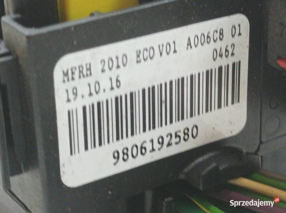 SKRZYNKA BEZPIECZNIKÓW 9806192580 16 HDI Peugeot