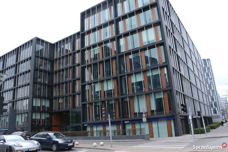 Mikrobiura w budynku klasy A plus na Warszawa