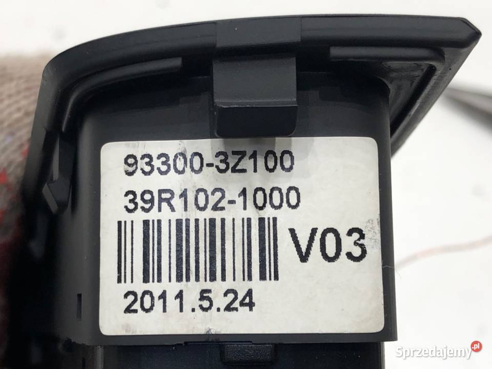 WŁĄCZNIK ŚWIATEŁ HYUNDAI i40 933003Z100 PRZYCISK