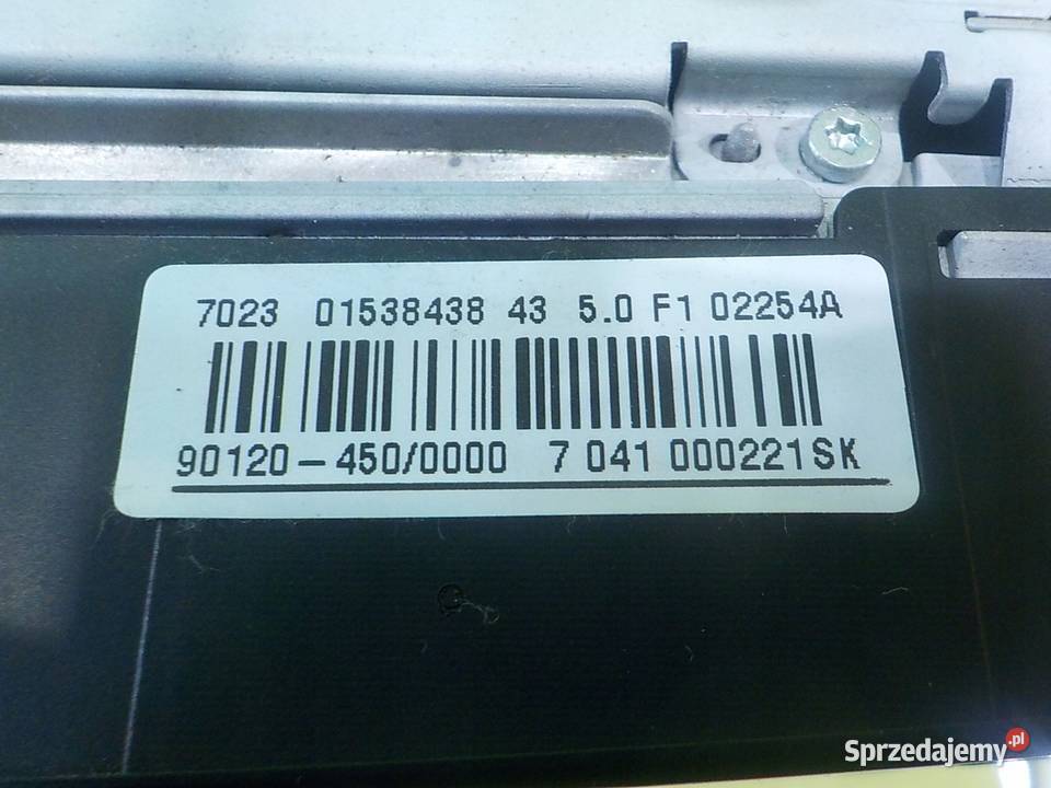 MERCEDES CLS W219 30 CDI 07r 5D radio CD osobowe