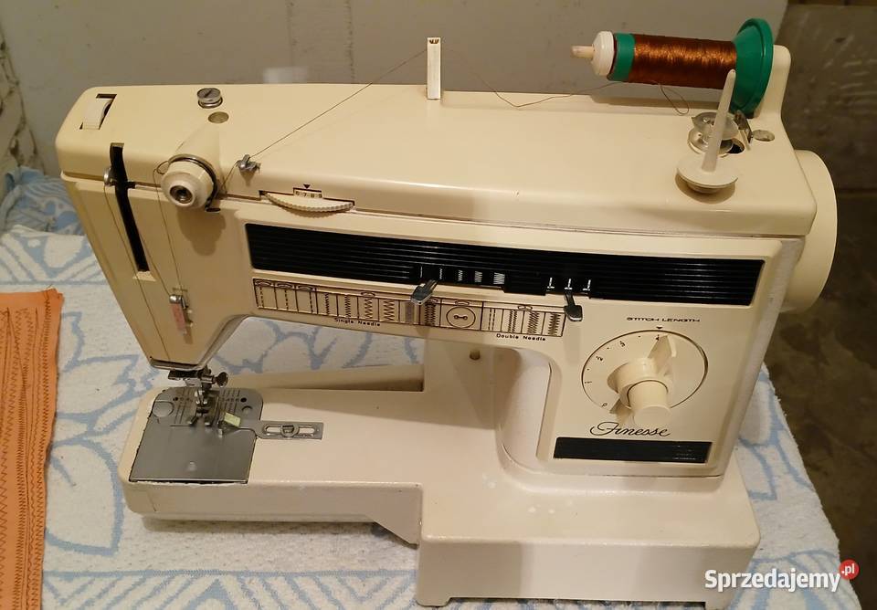 Sprzedam maszynę do szycia Łucznik FINESSE sprzedam