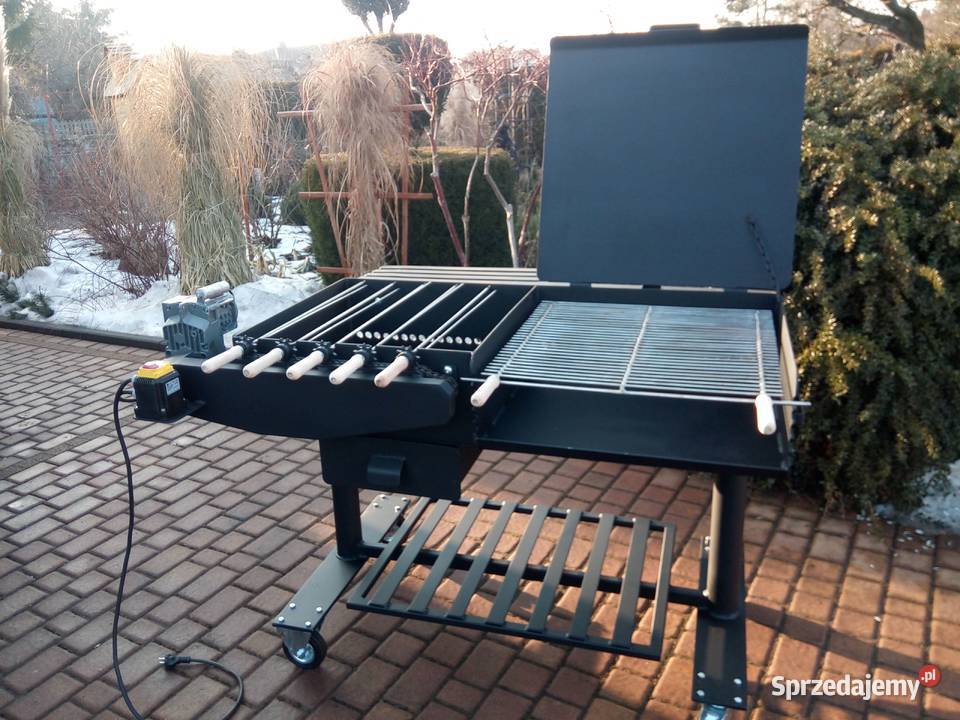 Gastronomiczny grill cateringowy na szaszłyki