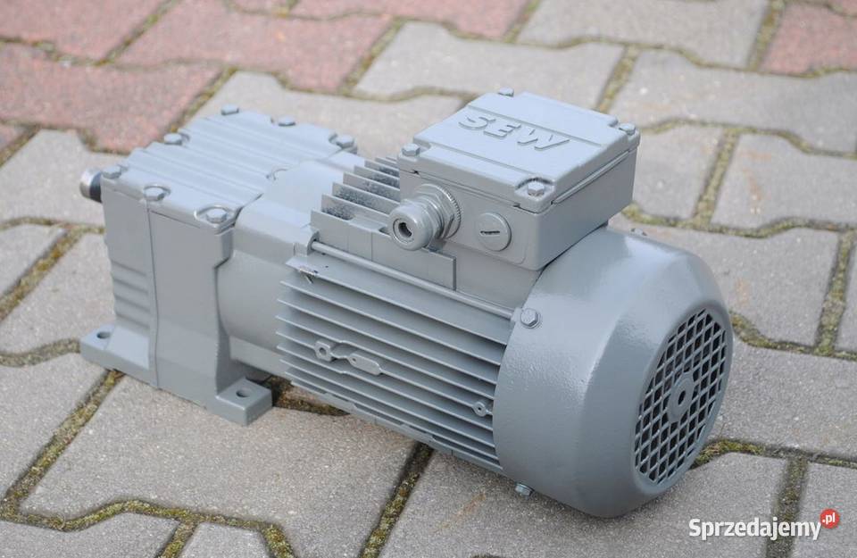 Motoreduktor 055kw 221obrmin Firmy SEWEurodrive Pozostałe Kargowa