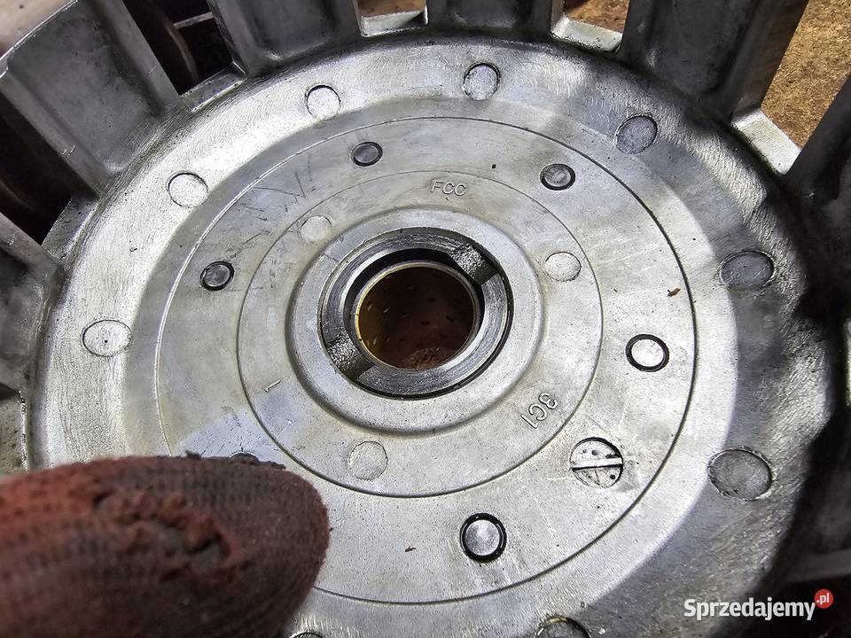 Yamaha YZF 125 sprzęgło kosz sprzęgłowy Jelenia Góra