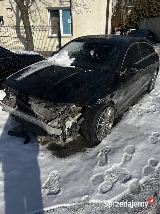 CLA W118 uszkodzony 13 benzyna 110 benzyna mazowieckie Warszawa