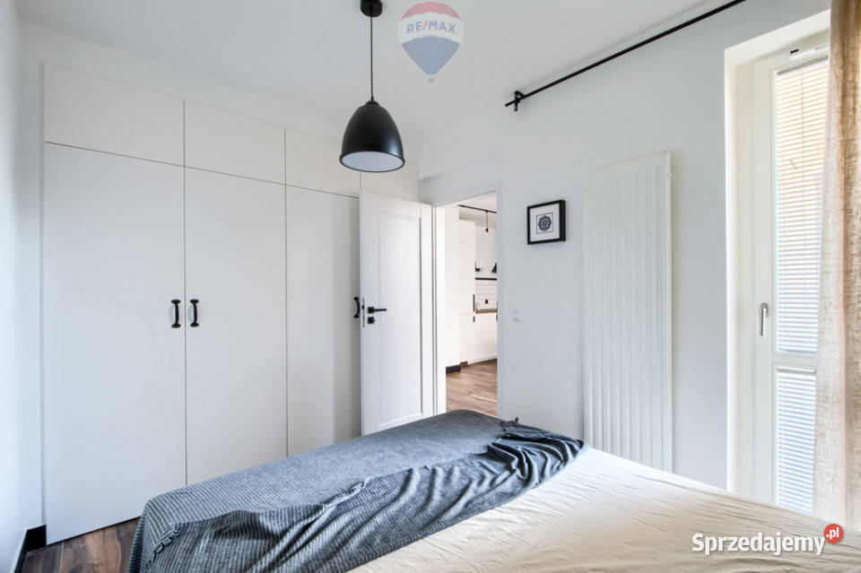 2 pokoje 38 m Park Skaryszewski garaż Warszawa sprzedam