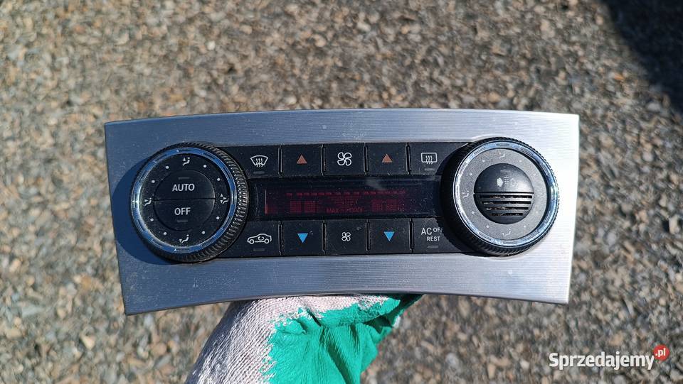 A2038301985 Panel nawiewu klimatyzacji Mercedes Radłów