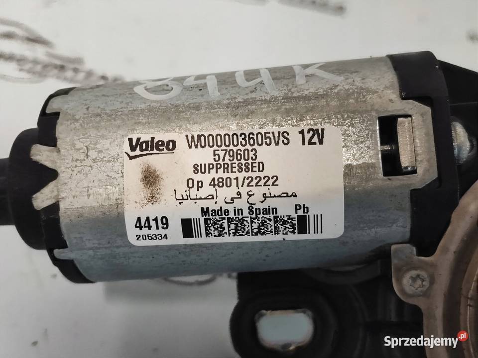 AUDI A3 8P LIFT 12r silniczek wycieraczki tył