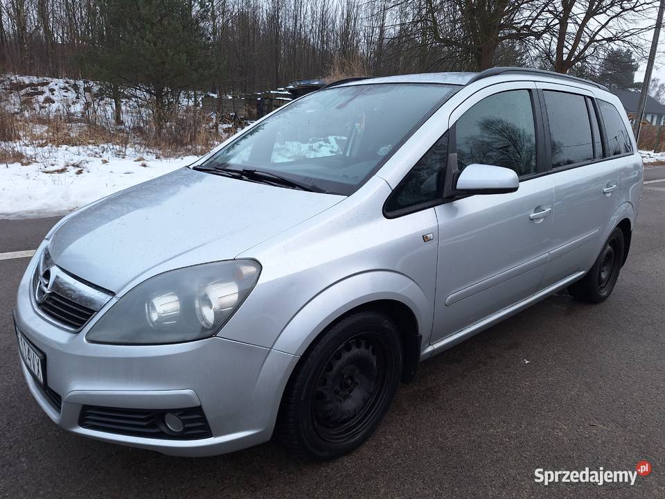 Opel zafira 16 gaz hak 7 osobowy śląskie Zawiercie