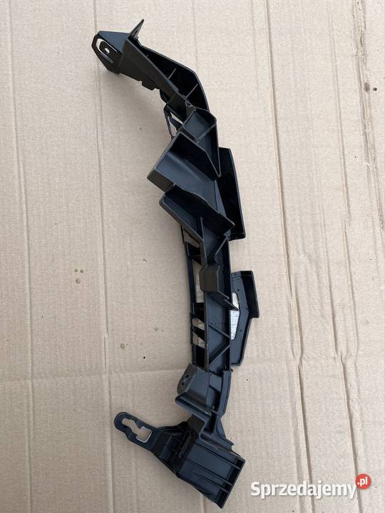 FORMENTOR CUPRA ŚLIZG MOCOWANIE LAMPY PRAWY Międzychód