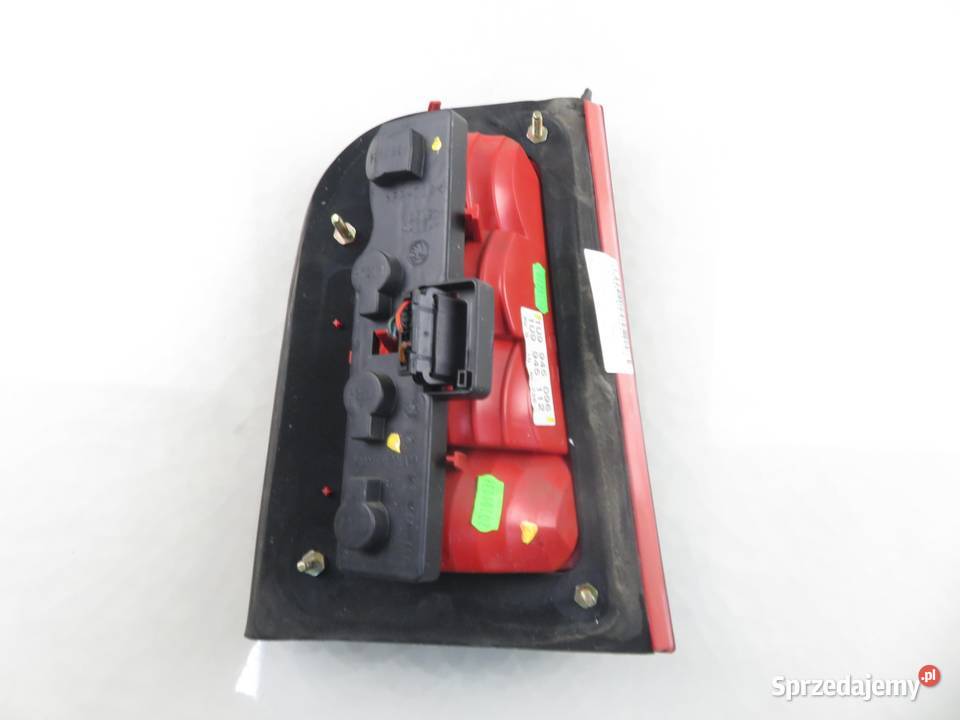 LAMPA PRAWA TYLNA SKODA OCTAVIA I 1U9945096 osobowe