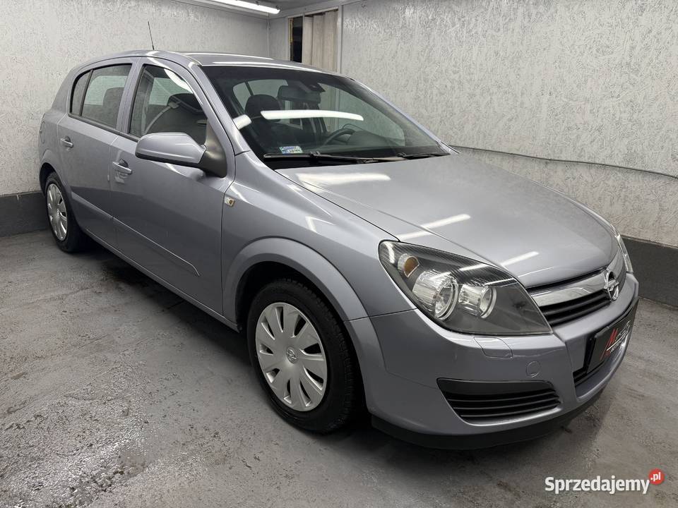 Opel Astra 2007 14 Benzyna Klima Tempomat 173 90KM