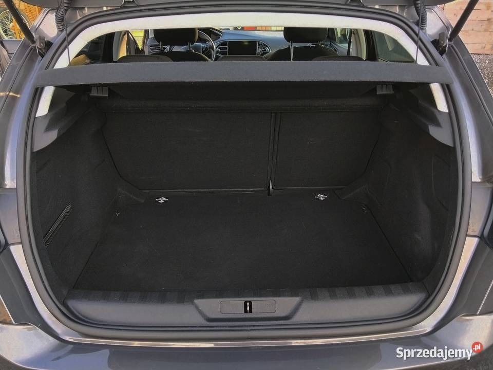 Peugeot 308 przebieg 23 1200cm3 świętokrzyskie Brzóstowa