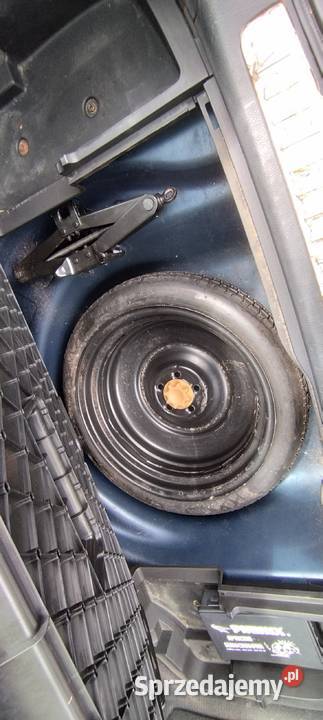 Toyota avensis D4D Zamość