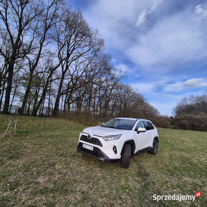 Toyota RAV4 25 Hybrid Comfort 218 2022 83 000 automatyczna Wrocław